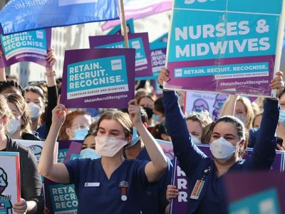 Tasmanian nurses flag increasing strikes