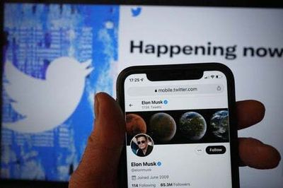 Twitter sets date for vote on $44 billion Musk offer