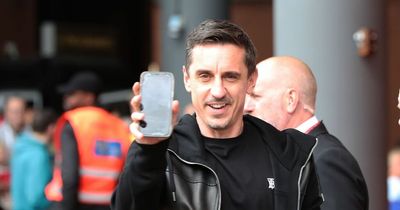 Manchester United great Gary Neville calls out 'sensitive' fans after Frenkie de Jong tweet