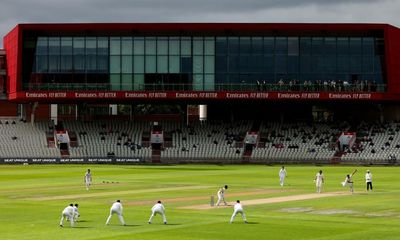 Yorkshire, Lancashire and Derbyshire all fight back: county cricket – as it happened