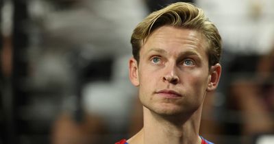 Frenkie de Jong faces frosty Man Utd dressing room reception due to true transfer feelings