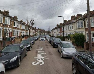 Men sprayed with blinding corrosive liquid in ‘terrible’ Chingford aggravated burglary