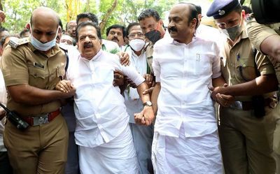 Congress takes out Raj Bhavan march in protest against ED questioning Sonia Gandhi