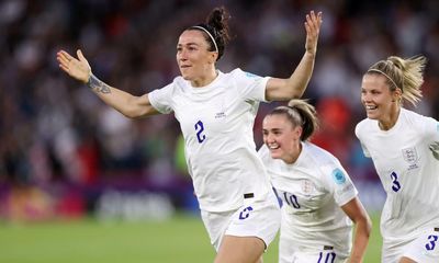 Lucy Bronze reveals she is playing through pain in England’s Euros journey