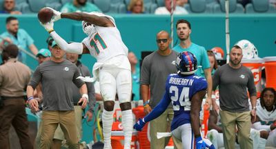 DeVante Parker owns first day of Patriots training camp with strong red zone play