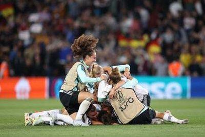 Germany 2-1 France LIVE! Popp goal - Women’s Euro 2022 result, match stream, latest reaction and updates today