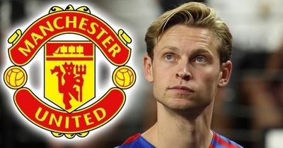 Frenkie de Jong 'informs Man Utd of his transfer decision' after chat with teammates