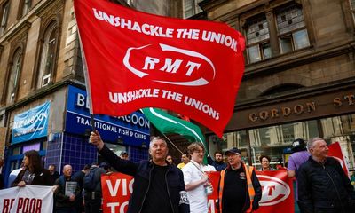 Unions issue threat of UK general strike as rail crisis grows