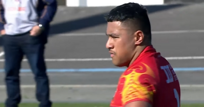 20 stone schoolboy front-row with lightning speed goes big on the internet