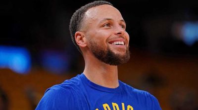 Steph Curry Blasts Home Run During Batting Practice in Oakland