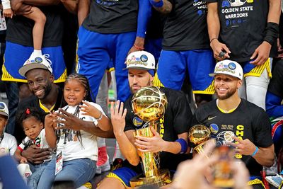The Warriors owe it to Steph Curry and their core to choose their present over their future