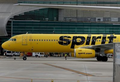 Spirit terminates Frontier deal, says in talks with JetBlue