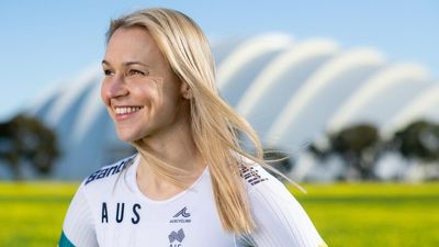 South Australian track cyclist Bree Hargrave will take on competitors half her age at the Commonwealth Games