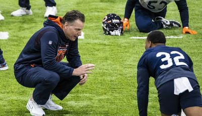 Matt Eberflus’ ‘crazy’ accountability seems well received by Bears’ young roster