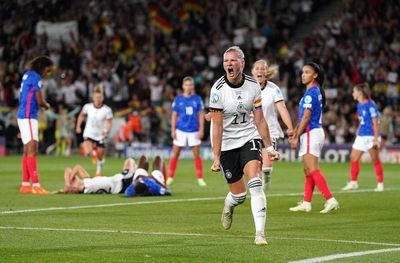 Two-goal Alexandra Popp hopes for happy ending to Euro 2022 against England