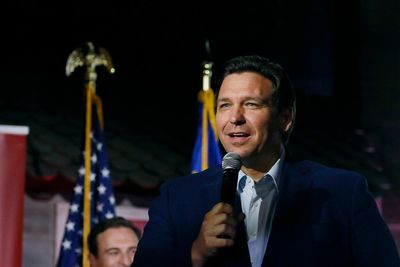 DeSantis to regulate "woke CEOs"