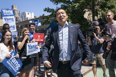 Former US Democrat Andrew Yang launches centrist ‘Forward Party’
