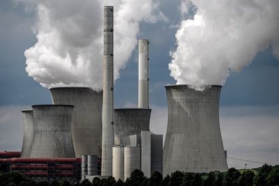 Cost of living – live: Borrowing money to pay energy bills could ‘spark housing crisis’