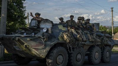 Ukraine steps up drive to retake south