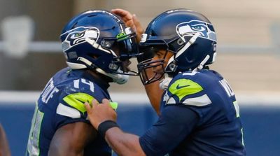 Russell Wilson Reacts to DK Metcalf’s New Seahawks Contract