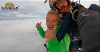 Mum of murdered Lanarkshire teenager overcomes fear of heights for charity skydive