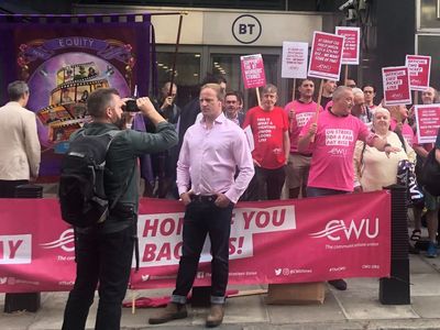 Sam Tarry says ‘time to fight back and reclaim’ Labour as he joins picket line