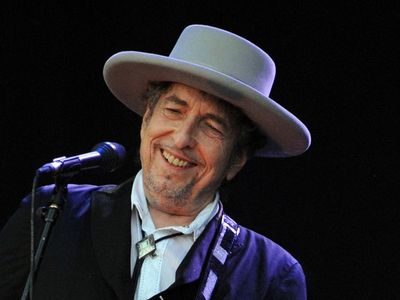 Bob Dylan accuser drops sexual abuse case after claims she destroyed ‘dozens of critical emails’