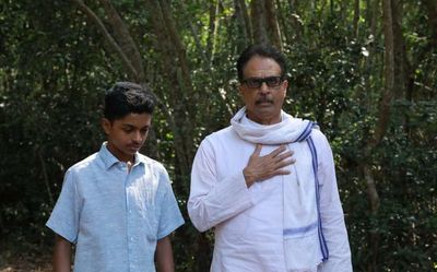‘Headmaster’ movie review: Rajiv Nath’s film, based on a short story by Karur Neelakanda Pillai, works in parts