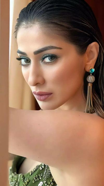 10 pictures that prove why Raai Laxmi is a glamorous queen