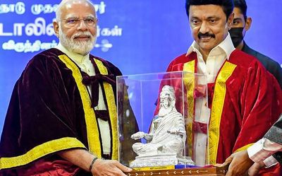 Presence of Modi a big honour for graduands, says Stalin