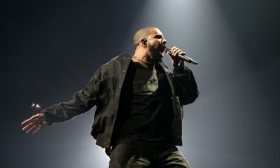 Drake defends his short private jet flights – by saying plane was empty