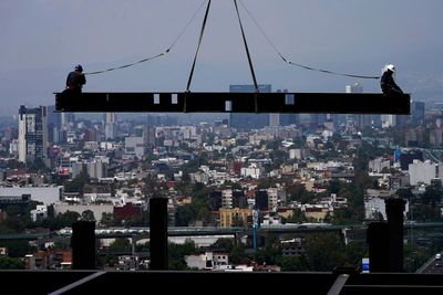 Mexico's economy grows by 1% in 2nd quarter