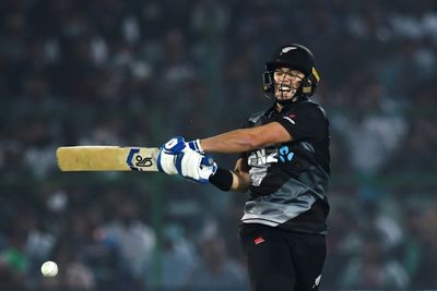 New Zealand thrash Scotland by 102 runs to seal T20 series