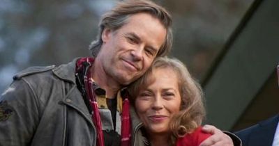 Neighbours viewers 'crying' as fan favourite tells ex-girlfriend he stills loves her