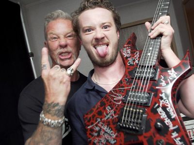 Stranger Things: Metallica finally meet Joseph Quinn and gift him Eddie Munson guitar
