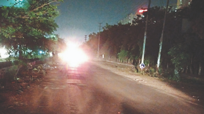 No streetlights here: Residents raise safety fear in Noida