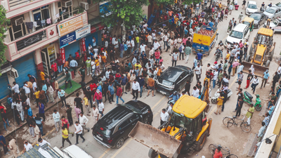 Gurugram: Crackdown on shops, gyms run from DLF-3 homes: 200 sealed