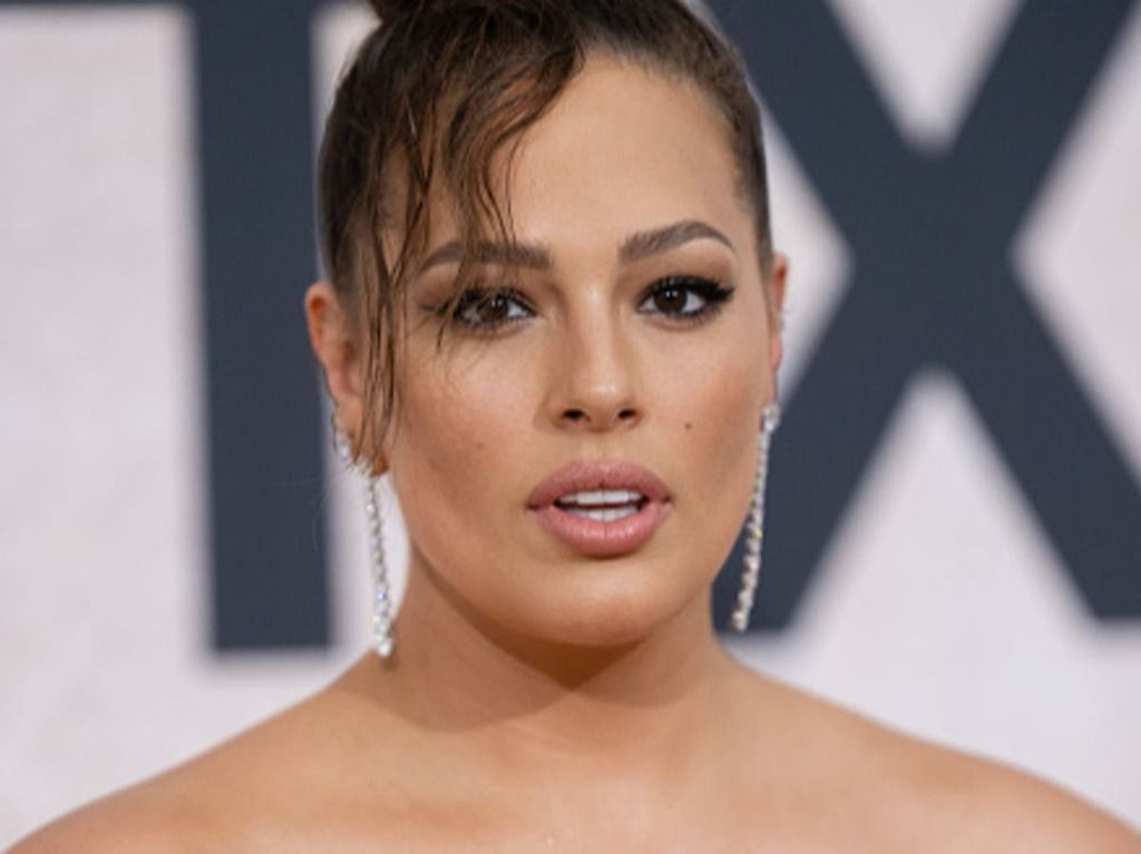 ‘my Booty S Out Model Ashley Graham Shares Nude…