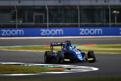 F3 Hungary: Collet takes maiden win as title rivals tussle on last lap