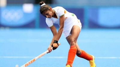 India midfielder Navjot Kaur to fly back home after testing positive for COVID-19