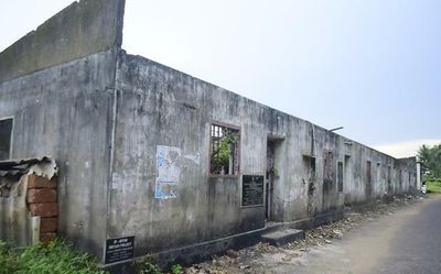 ‘Sparsham’ project building in shambles