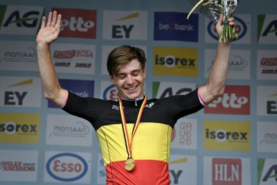 Evenepoel goes it alone to win San Sebastian Classic