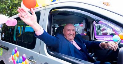 Cabbie treats hundreds of children to 'memorable' day out