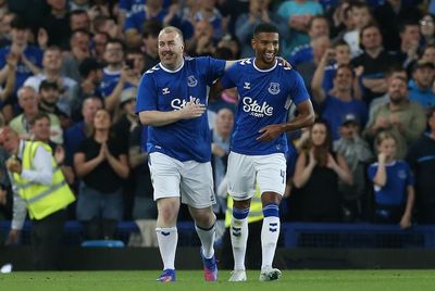 Everton fan lives the dream and Anderson turns 40 – Saturday’s sporting social