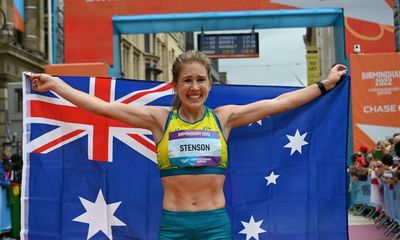 Jessica Stenson wins marathon as Australia’s Commonwealth Games gold rush continues
