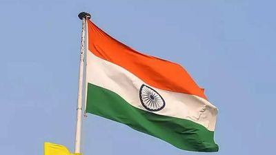 Lucknow: 200 schools to put up flags in 4 lakh homes