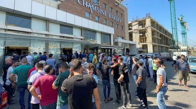 Lebanese Face Long 'Insulting' Queues to Buy Bread