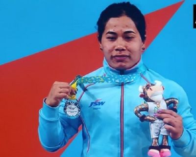 CWG 2022: Indian weightlifter Bindyarani Devi wins silver medal in Women's 55kg final