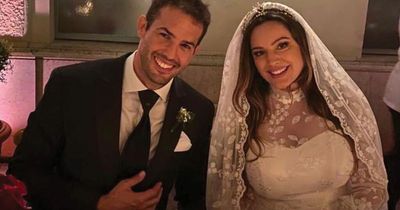 Kelly Brook marries Jeremy Parisi at secret Italian wedding in traditional bridal gown