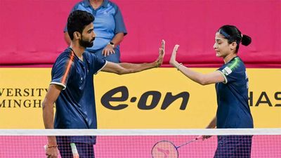 Badminton at CWG: Defending champions India enter semifinals of mixed team event